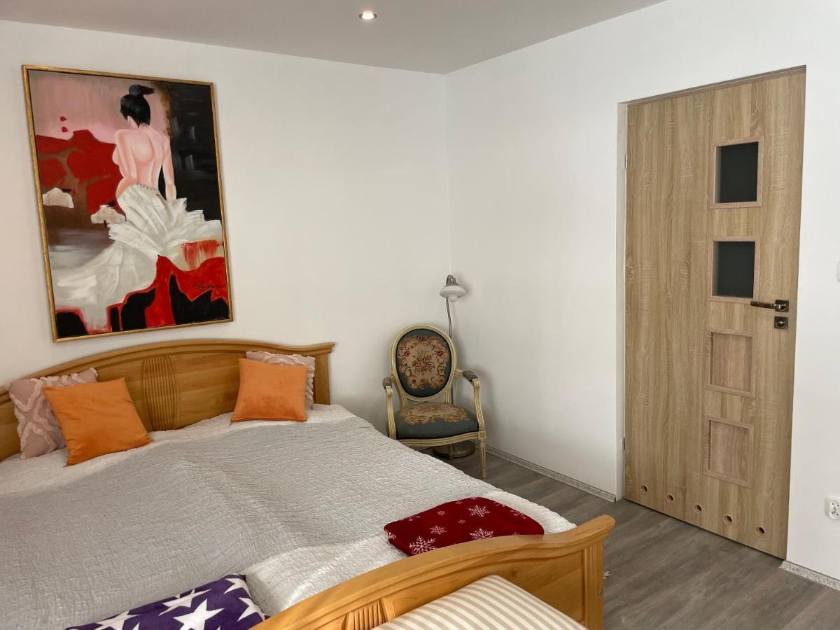 Cichy Zaulek 5 I 6 Appartement Brodnica  Buitenkant foto